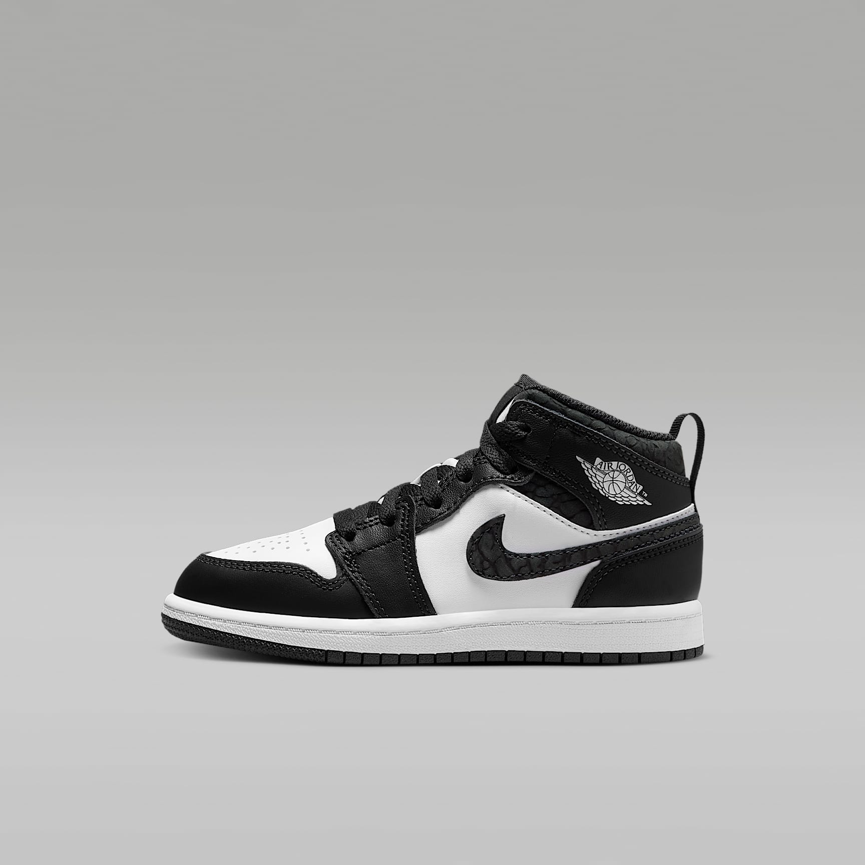 Jordan 1 Mid SE Younger Kids' Shoes. Nike SI